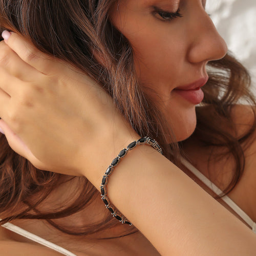Ciara - Silver Bracelet inlaid with Onyx Stone