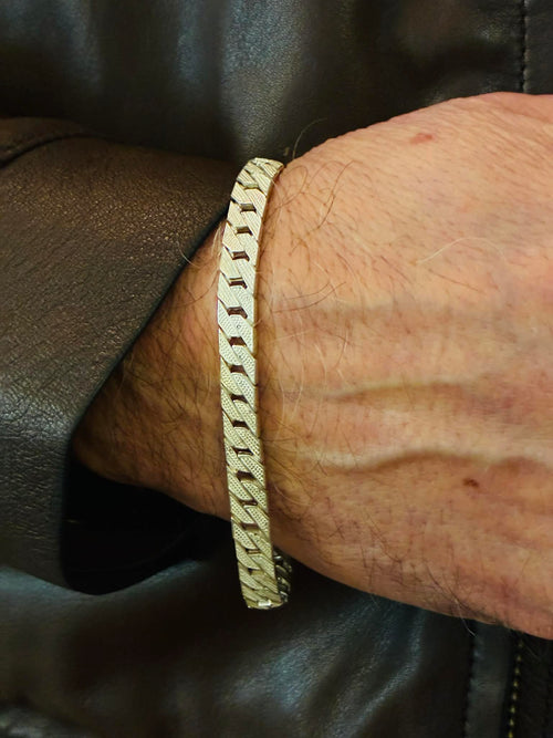 Chevron Silver Bracelet - 7mm