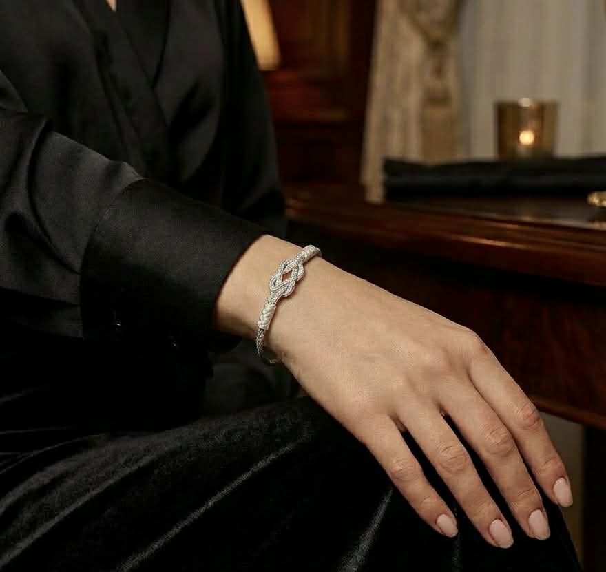 99.9 Pure Silver Mesh Bracelet with Celtic Knot