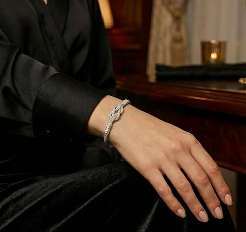 99.9 Pure Silver Mesh Bracelet with Celtic Knot